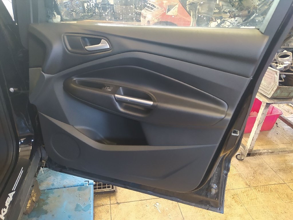 FORD KUGA II 1.5 EcoBoost - Bontódik! 14. kép