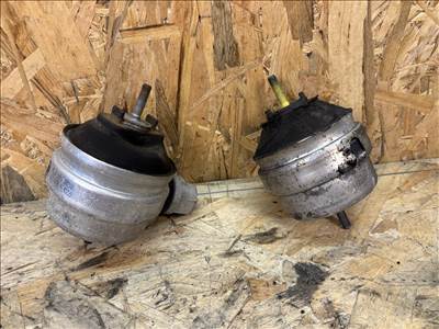 Audi A4 (B6/B7) motortartó bak  8e0199382ae