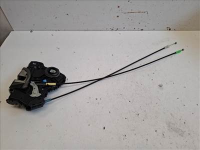 Toyota Verso bal első ajtózár