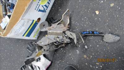 Mazda 3 (BL) kuplungpedál munkahengerrel (3M51-7H543-AS)