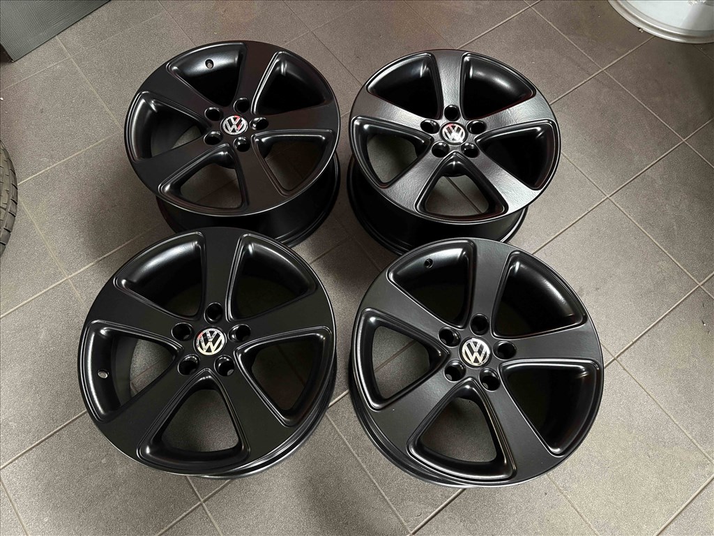 VW T5 T6 17" 5x120 fekete alufelni eladó 17 coll Transporter Multivan 5. kép
