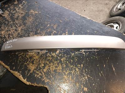 Nissan Note E11 csomagtérajtó díszléc  nissan908109u01a