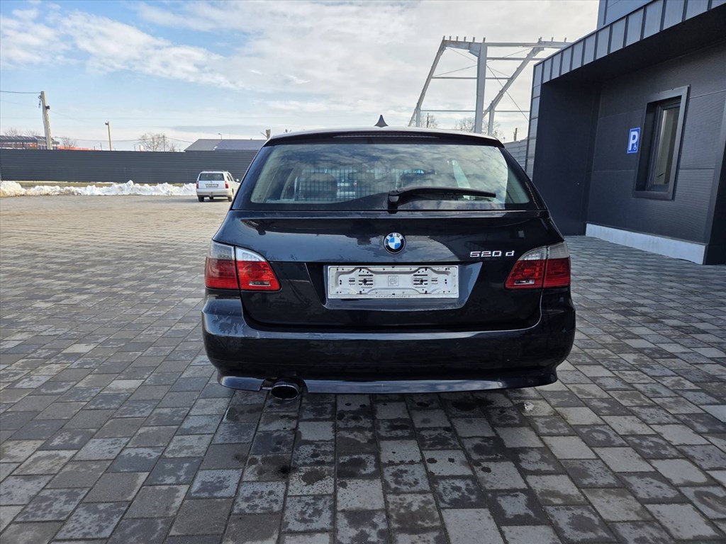 BMW 520 (E60/E61) bontott alkatrészei 3. kép