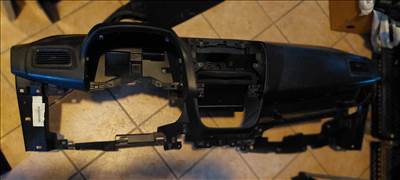 Opel Combo D Műszerfal párna 