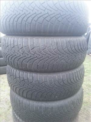  205/60R16 Goodyear Ultragrip9 téli gumi garnitúra