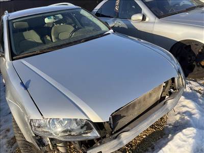 Audi A4 (B6/B7) motorháztető 