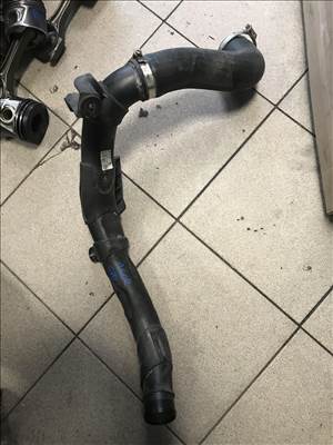 Volkswagen Golf V 1,6 CR CAY - turbócső 1k0145762ft