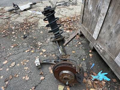 Seat León II SEAT LEON (1P1) Jobb Gólyaláb Csonkállvánnyal 1k0413031bt 1k0412331b