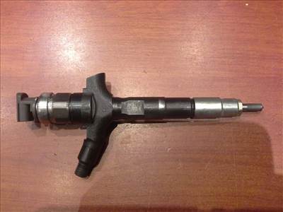 Opel Signum, Vectra C, RENAULT ESPACE, RENAULT VEL, SAAB 9-5 porlasztócsúcs (Motorkód: Z30DT) 97353080