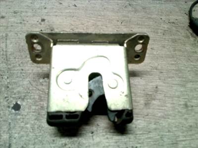 OPEL CORSA C 00-06 Csomagtérajtó zárszerkezet