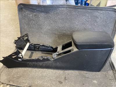 Toyota RAV4 (XA30) RAV4 3.gen könyöklő kartámasz 