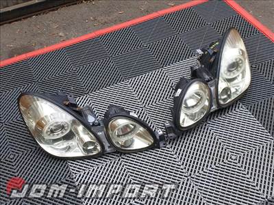 Toyota Aristo / Lexus GS300 utángyártott fényszórók