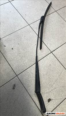 Volkswagen Passat CC / jobb ablaktörlő kar 3c8955410