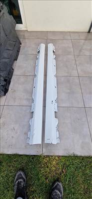 Mercedes A-osztály W177 küszöb borítás 