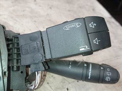 Renault Laguna II Jobb Kormánykapcsoló Ablaktörlő *136644* 8200012245