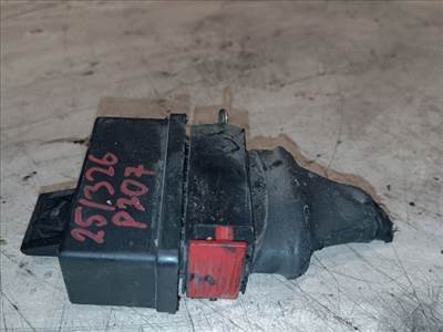 Peugeot 307 Üzemanyag Szivattyú Relé *151057* omron240107