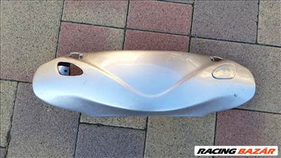 Piaggio Hexagon fejidom külső