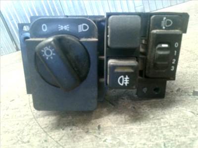 SUZUKI WagonR+ Világításkapcsoló