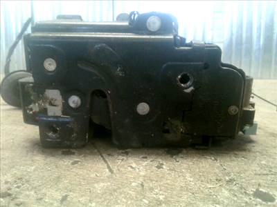 SKODA Octavia (1Z) 2004-2013 Bal első ajtó zárszerkezet központi záras