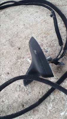 Audi A3 8p gyári GPS antenna 