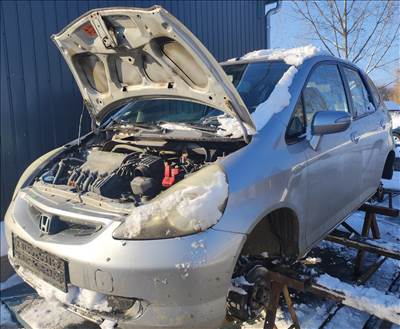 2005 Honda Jazz GD1 1.4 benzin, 61 kW, 5 sebességes manuális - balkormányos jármű bontása! 