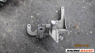 Volvo V60 D4 Motor tartó bak AV6Q-9B470-BB