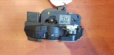 Opel Adam, Astra J, Cascada, Insignia A, Mokka, Zafira C jobb első ajtózár