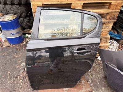 Opel Corsa E OPEL CORSA E Bal hátsó Ajtó (Részeivel)