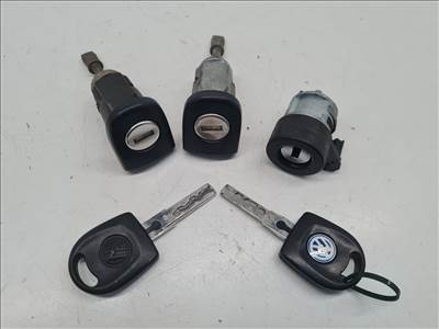 Volkswagen Golf IV zárbetét szett (gyújtáskapcsoló, zárhengerek, kulcsok) (28691)
