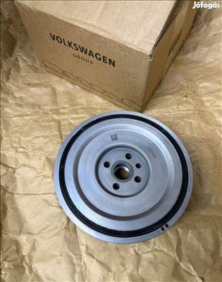 Vw Transporter T6 2.0TDI ékszíjtárcsa DAU DAV CXE CXH DNA  04l105251n