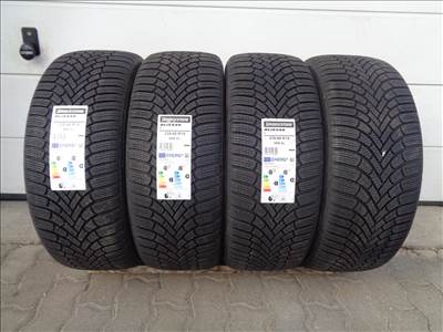 Új Bridgestone 235/45R19 téli gumi garnitúra eladó.