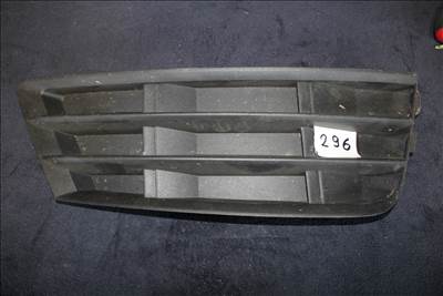 Audi A4 B9 J. lökhárító rács.