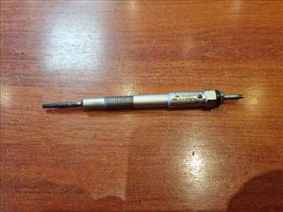 Mazda 6 izzítógyertya R2AA18601