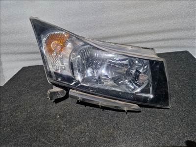 CHEVROLET CRUZE jobb első fényszóró 