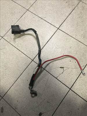 Volkswagen Golf V 2,0 PD BKD / akkumulátor saru