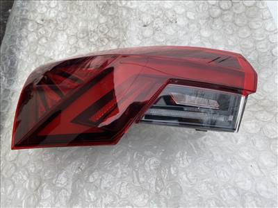 Skoda Octavia IV bal hátsó lámpa 