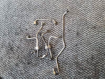 Toyota Avensis T27 nagynyomású üzemanyagcső (motorkód: 2AD)