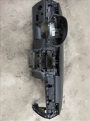 Seat arona műszerfal héj 6f1857003