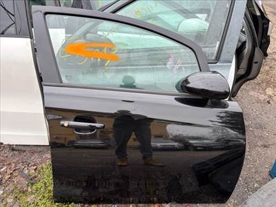 Opel Corsa E OPEL CORSA E Jobb első Ajtó (Részeivel)