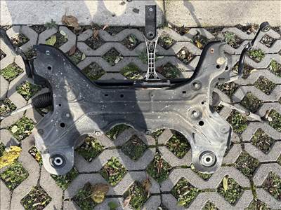 Audi A3 (8L) bölcső