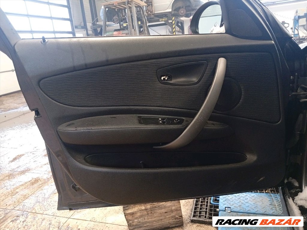 BMW 1 (E87) 118d - Bontódik! 10. kép