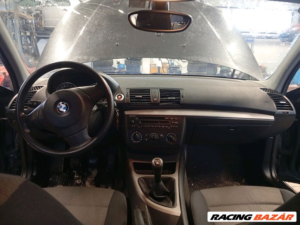 BMW 1 (E87) 118d - Bontódik! 18. kép