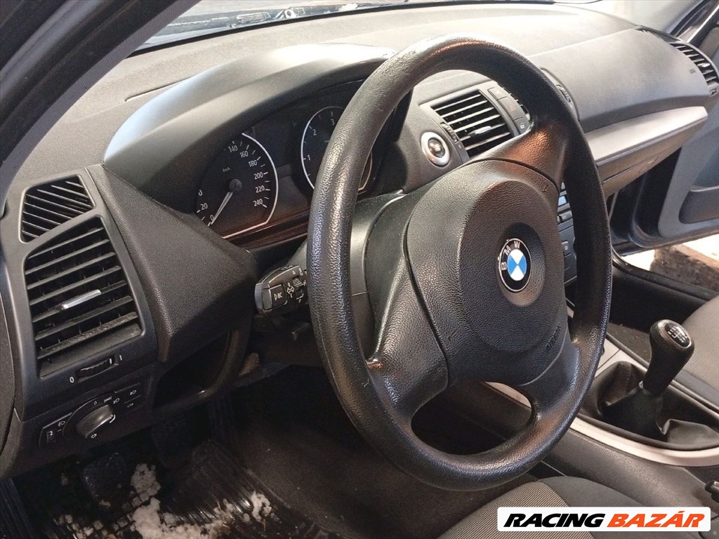 BMW 1 (E87) 118d - Bontódik! 27. kép