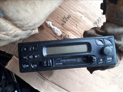 Mercedes C-osztály W168, W202 rádiósmagnó B6 782 34 11 b67823411