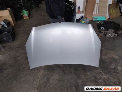 Opel Zafira B motorháztető