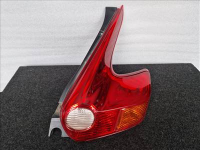 NISSAN JUKE (F15) jobb hátsó lámpa 