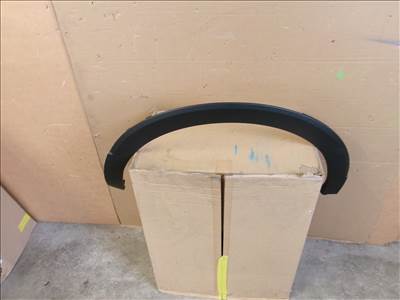 VOLKSWAGEN T-CROSS jobb hátsó sárvédő ív 2018- 2GM854820