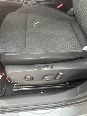 Skoda Octavia IV bontott alkatrészei