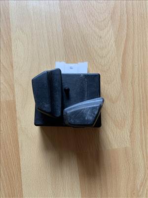 BMW 5-ös sorozat F10/F11 ülés állító kapcsoló