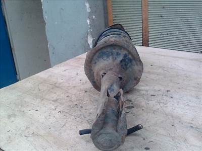 TOYOTA YARIS 99.04-05.09 Jobb első lengéscsillapító rugóval